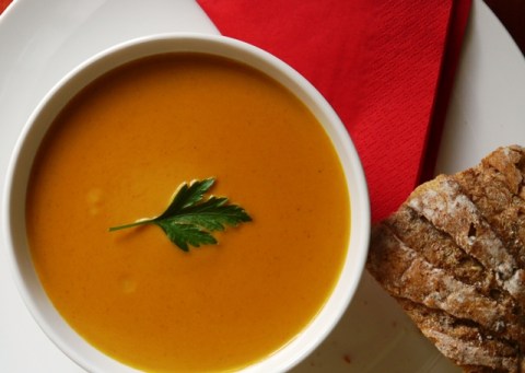 Spicy squash chilli soup